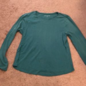 Turquoise long-sleeve tee